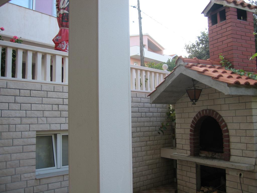 Apartments Nino Seget Vranjica Quarto foto