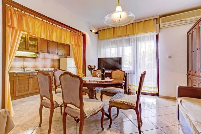 Apartments Nino Seget Vranjica Quarto foto
